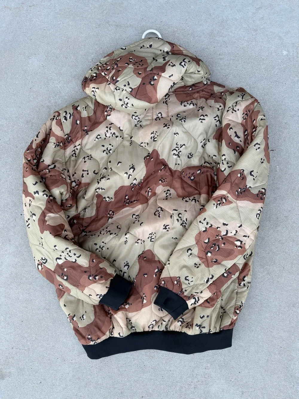 Desert Camo Quilted Military Hoodie - Beige & Brown
